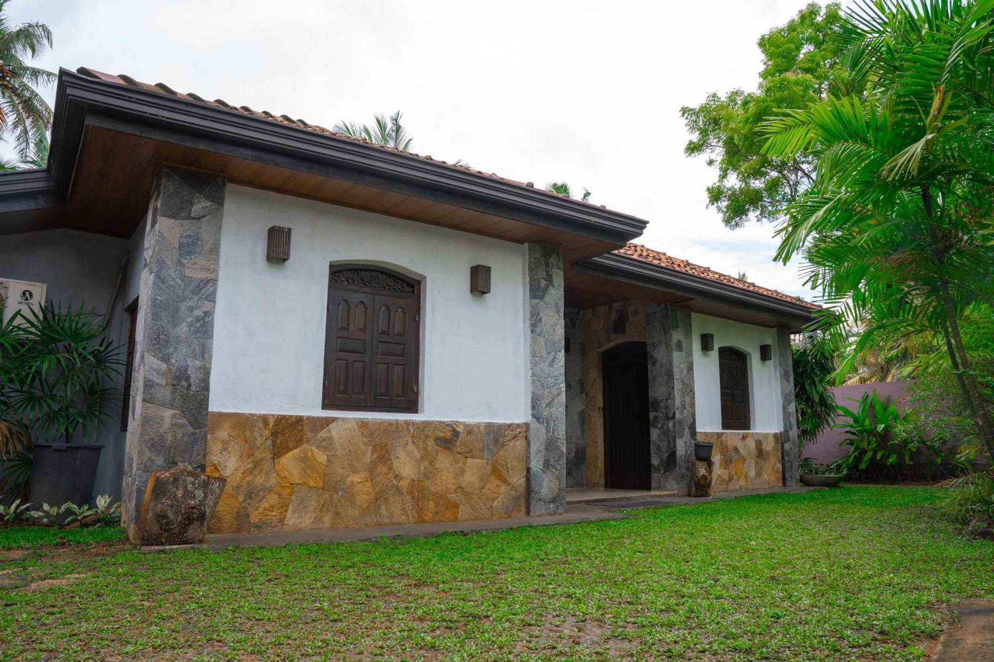 Villa Tangalle Lagoon Esterno foto